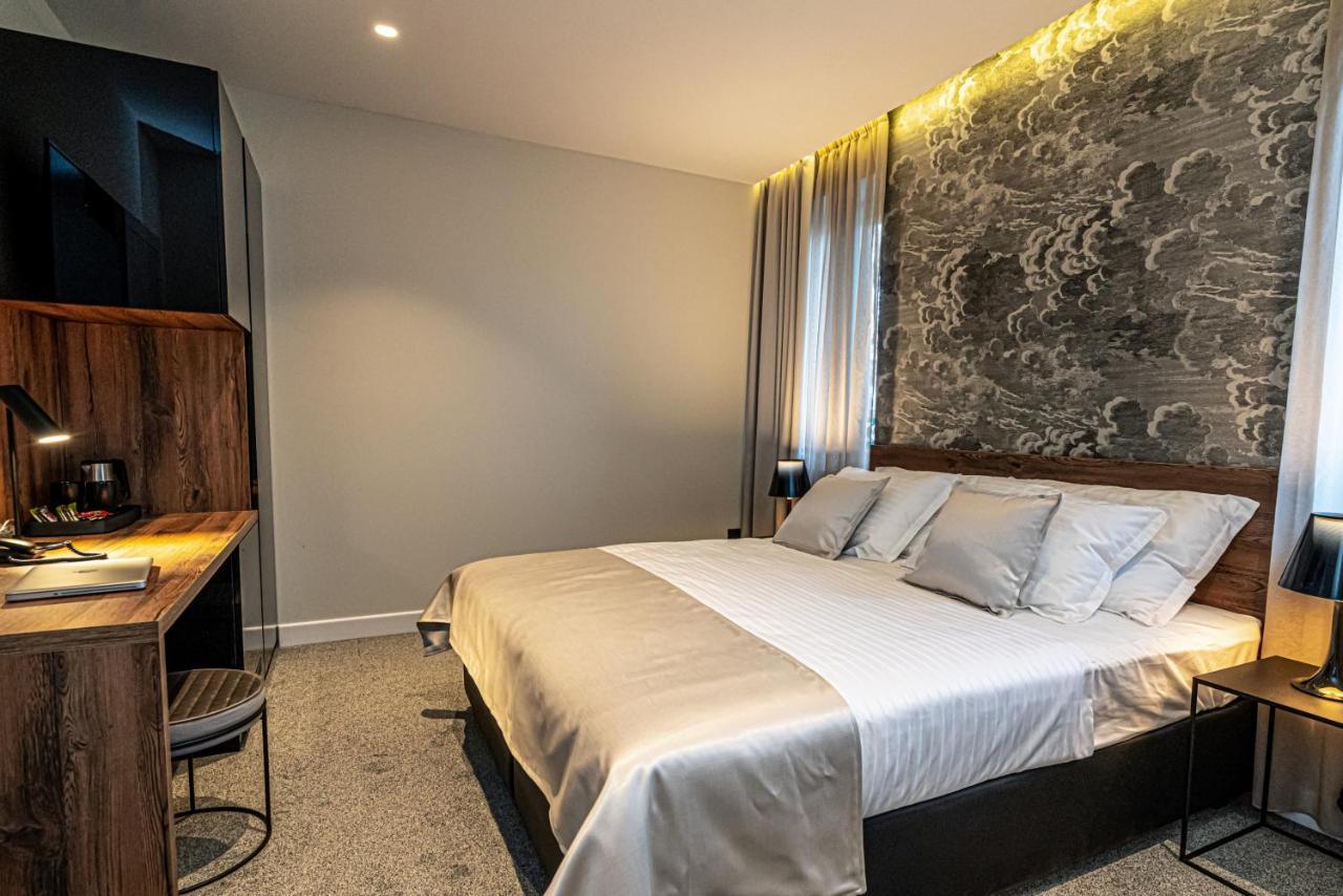 Calma Luxury Rooms Split Exterior foto